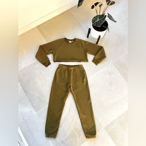 Aritzia TNA Cozy Fleece Olive Sweatsuit - M top, S jogger pants SOLD AS SET